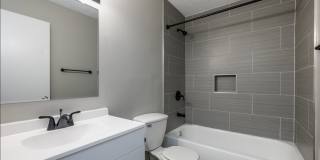 Emerald Hills Apartments Gallery 19