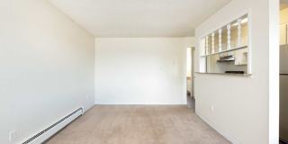 Meridian Garden Apartments Gallery 7