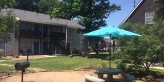 Residence At The Heights Gallery 13