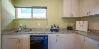 THE Q AT UPTOWN Gallery 6