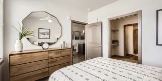 Volta at Voyager Gallery 24