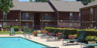 Seasons Apartments Gallery 17