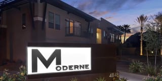 The Moderne Gallery 22