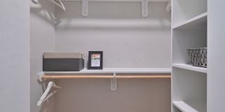 The Moderne Gallery 10