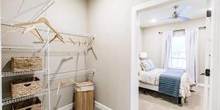 Vantage Apartments Gallery 13
