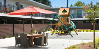 Aloha Apartments Gallery 15