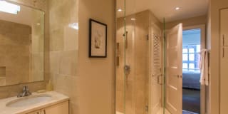 The Lansburgh Gallery 27