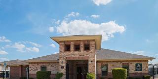 Senior Housing - North Greenbriar Gallery 7