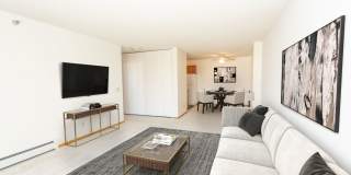 Kenwood Gables Gallery 7