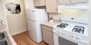 Breton Court Gallery 37