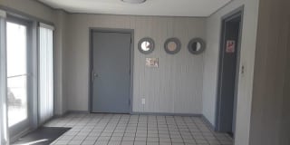 Newport Plaza Gallery 9