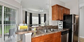 54 Magnolia Gallery 15