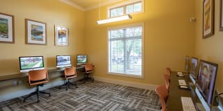 Cypress Creek Apartment Homes at Wayside Drive Gallery 54