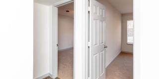 Glen Oaks Gallery 10