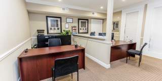 Senior Housing - Emory Senior Living Apartments Gallery 21