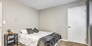 Del Amo Place Apartment Homes Gallery 14