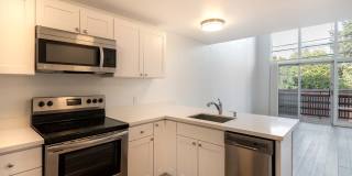 Summit Chalet Apartments Gallery 2