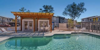 Seventeen 805 Gallery 19