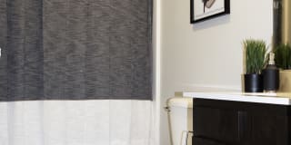 Yugo Auburn North - Student Housing Gallery 59