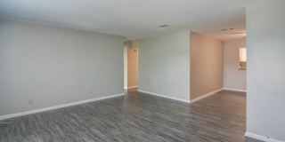 The Onyx at 3211 Gallery 32