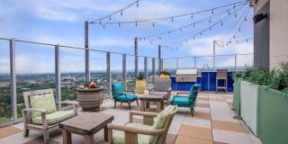 800 Tower City Club Apartments Gallery 25