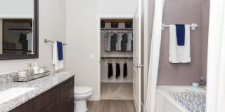 Vista Energy Corridor Gallery 10