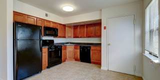 Somerset Mews Gallery 1