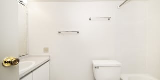 Waterfront Apartments Gallery 28