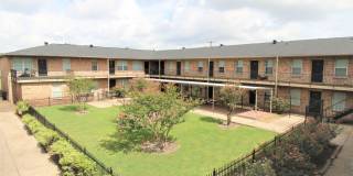 Columns on 59 Gallery 6