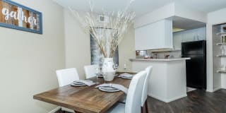 La Estancia Apartments Gallery 24