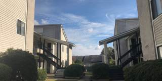 Creekside Place Apartments Gallery 17