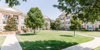 Senior Housing - Emory Senior Living Apartments Gallery 34