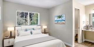Creekside Village Apartments Gallery 12