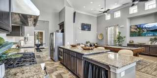 Avenues at Creekside Gallery 9
