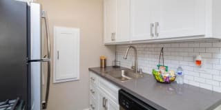 Mosaic at Western Apartments Homes Gallery 3