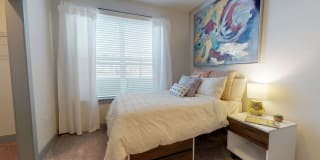 Yugo Greenville Uptown - Student Housing Gallery 72