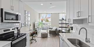 Five on Canal Gallery 24