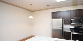 Lexington Place III Gallery 4