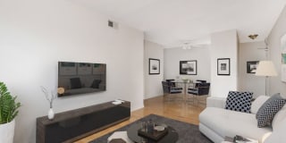 3510 North Pine Grove Gallery 19