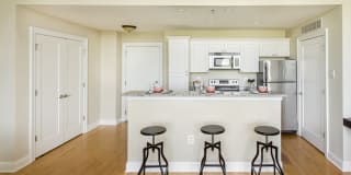 2100 Parkway Gallery 5
