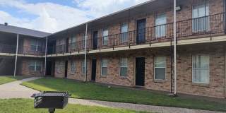 Columns on 59 Gallery 7