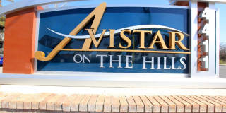 Avistar on the Hills Gallery 15