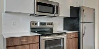 5819 Glisan Apartments Gallery 3