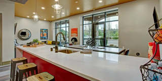 Trax at DuPont Station Apartments Gallery 36