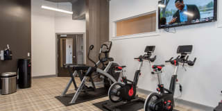 4th and Plum Gallery 10