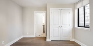 222 Rittenhouse Gallery 12