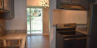 The Lake Shore Apartments Gallery 57