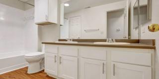 Village Crest Apartments Gallery 10