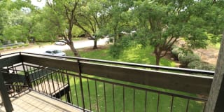 Alexis Park Gallery 16