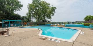 The Lake Shore Apartments Gallery 43